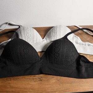 Wonder Nation Black and White Lace Bras